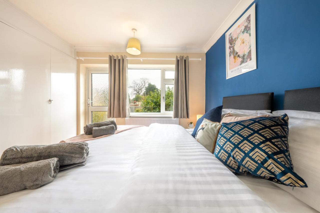Pierocks Carver Entire House, Hot Tub & Wifi High Wycombe Exterior photo